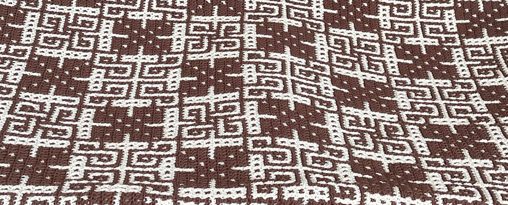 Knots and Crosses