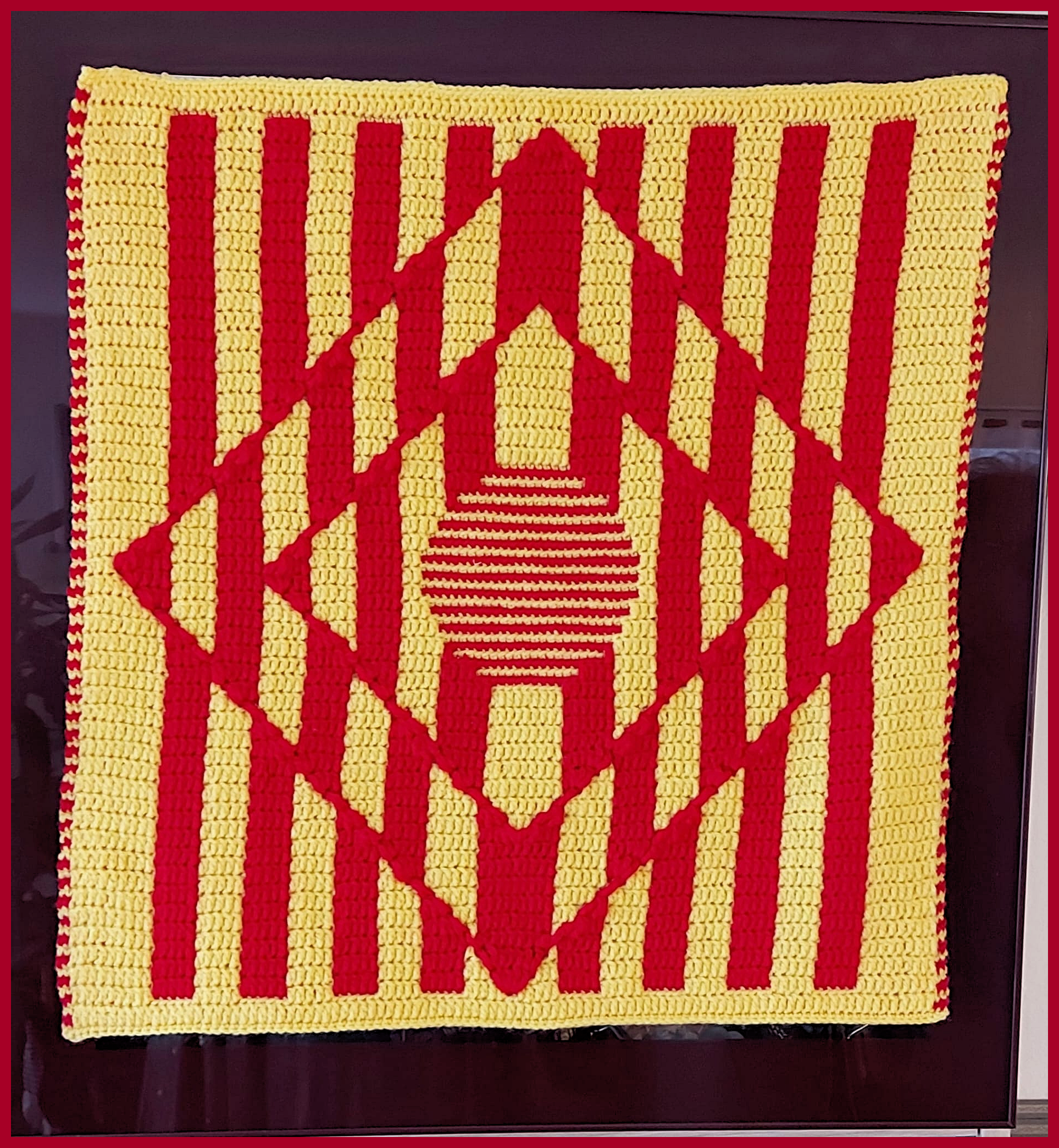 Hypno Mosaic Strips pattern