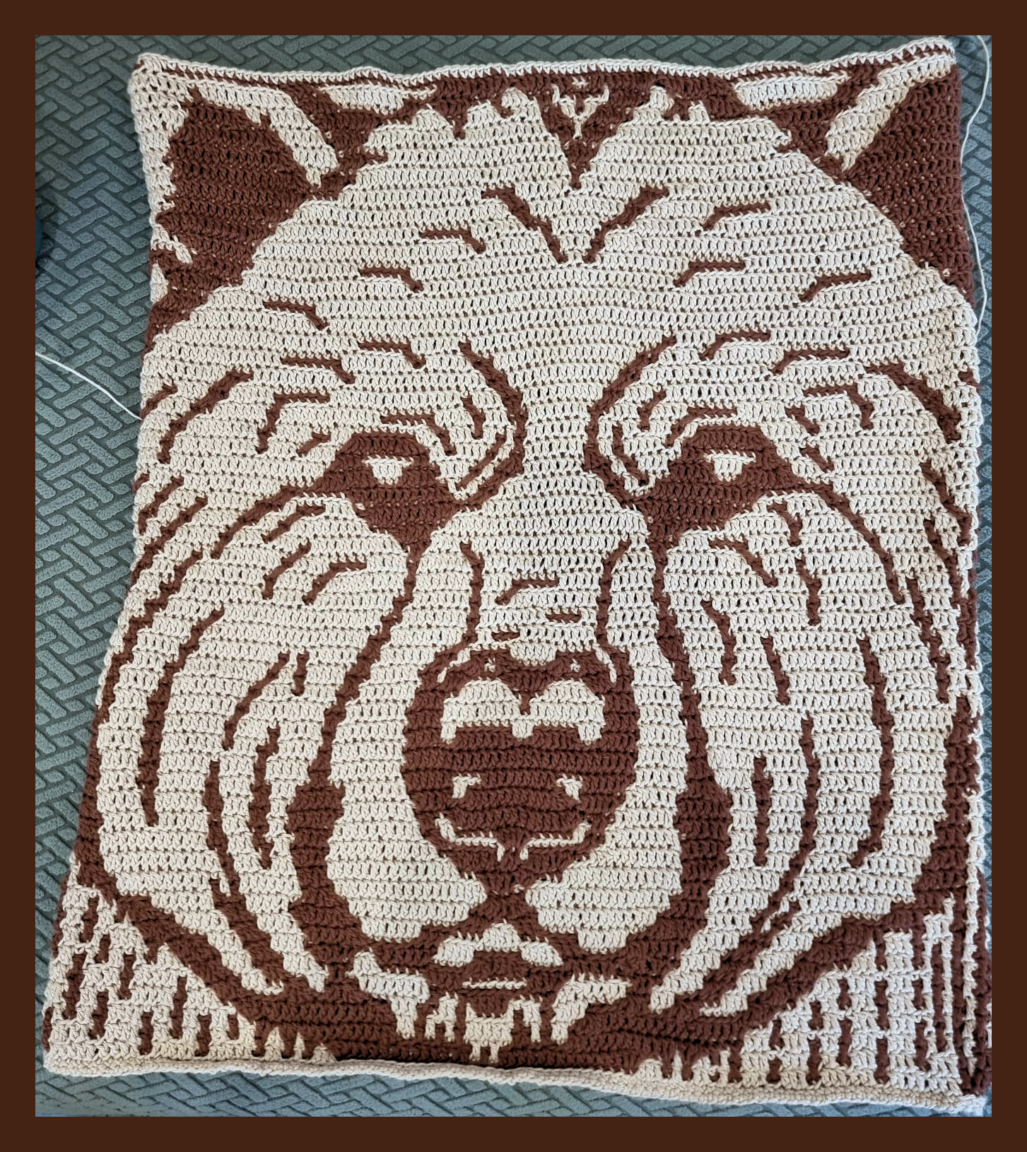 Mosaic Bear pattern