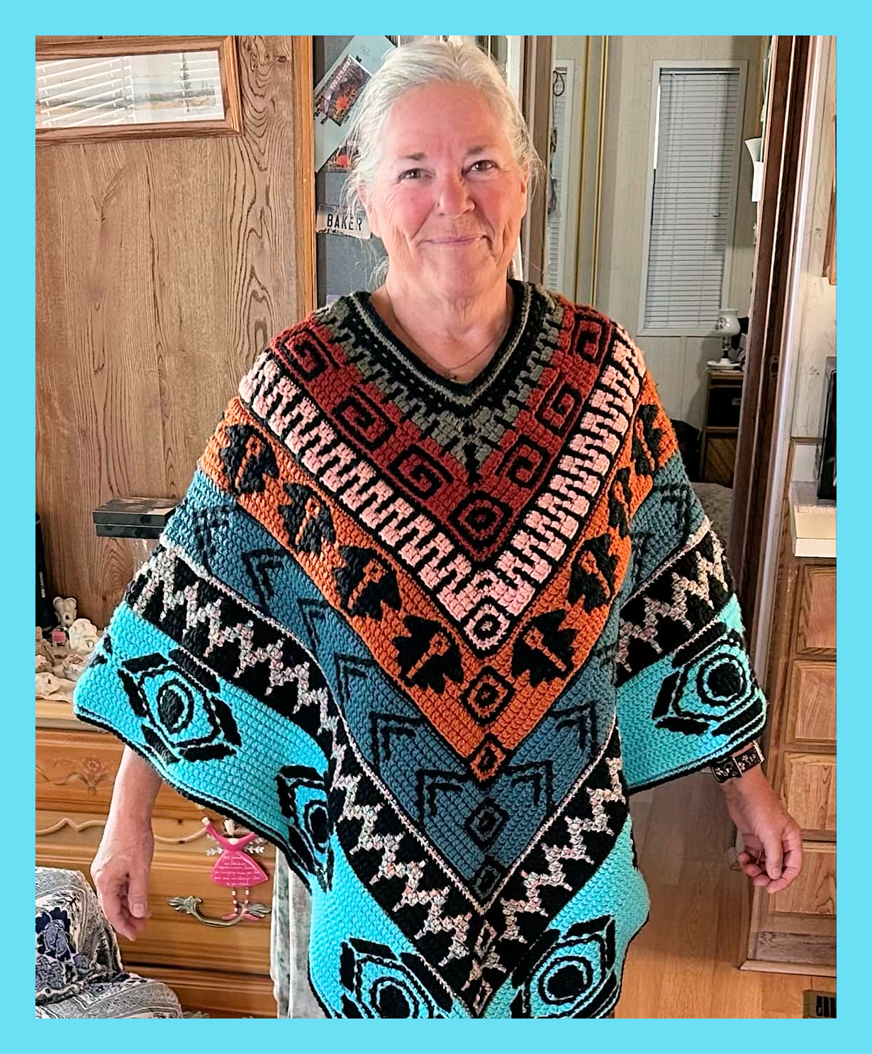 Mosaic native Poncho pattern