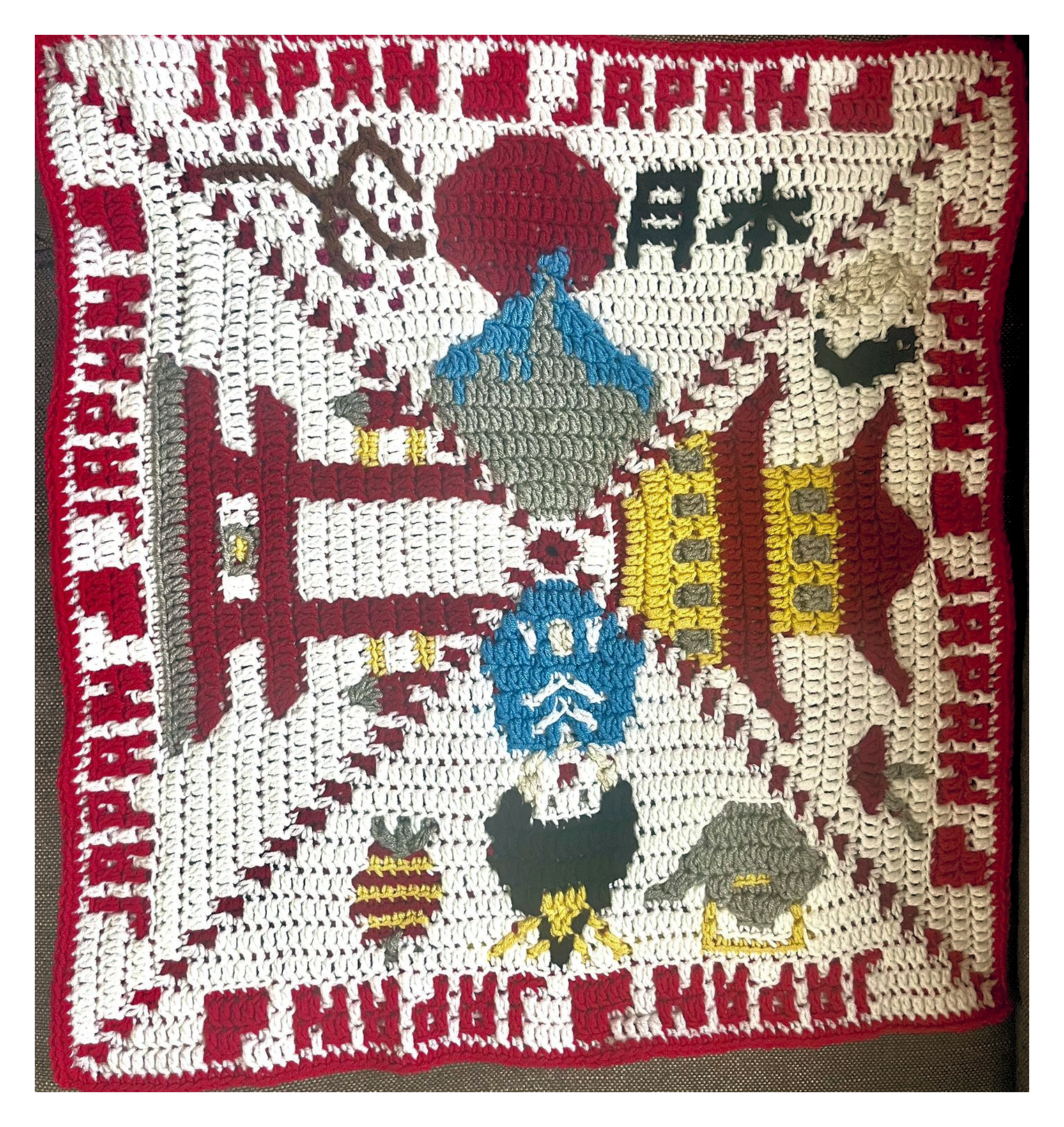 Mosaic trip Japan pattern