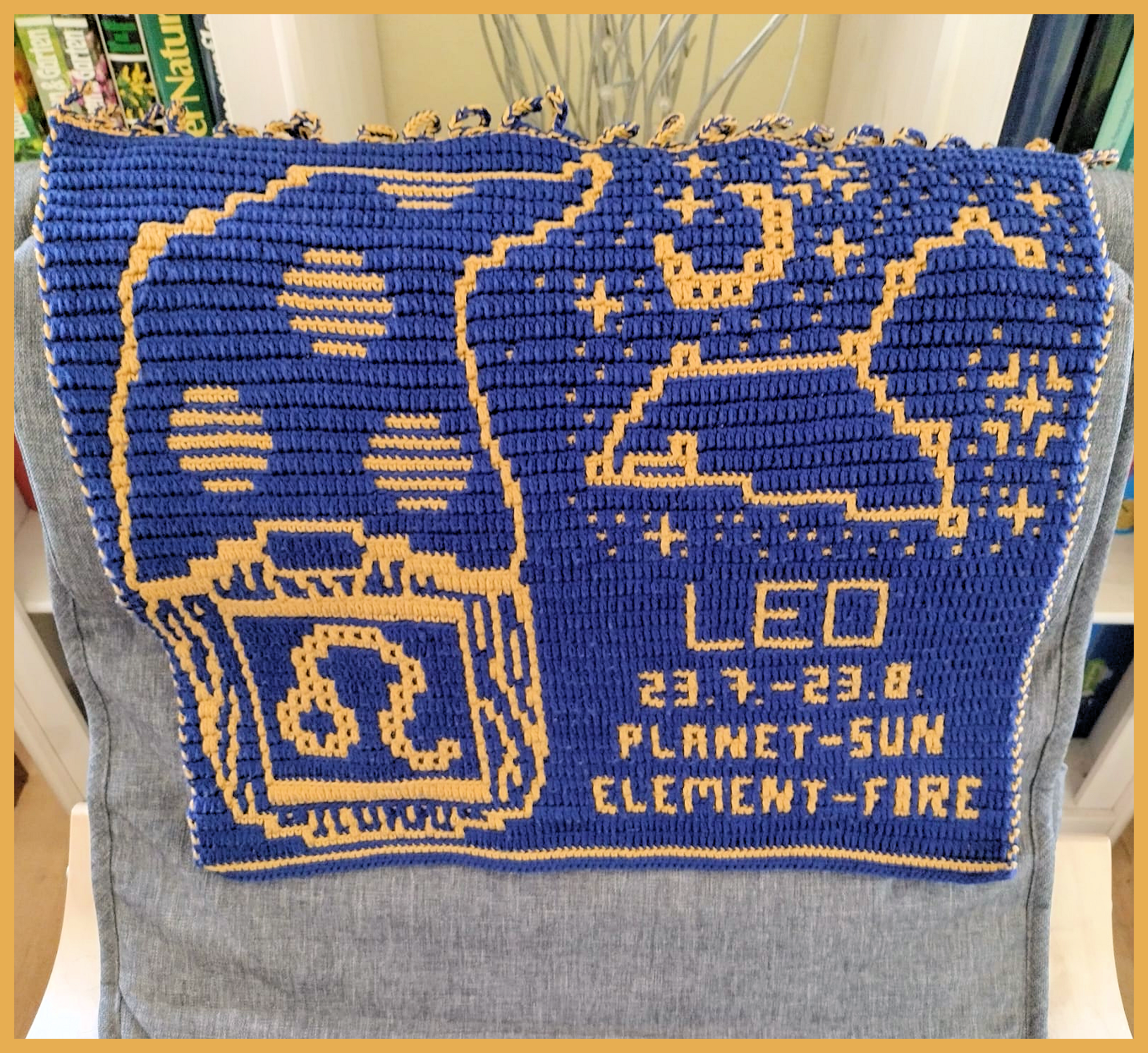 Zodiac Sign Gnome Leo pattern