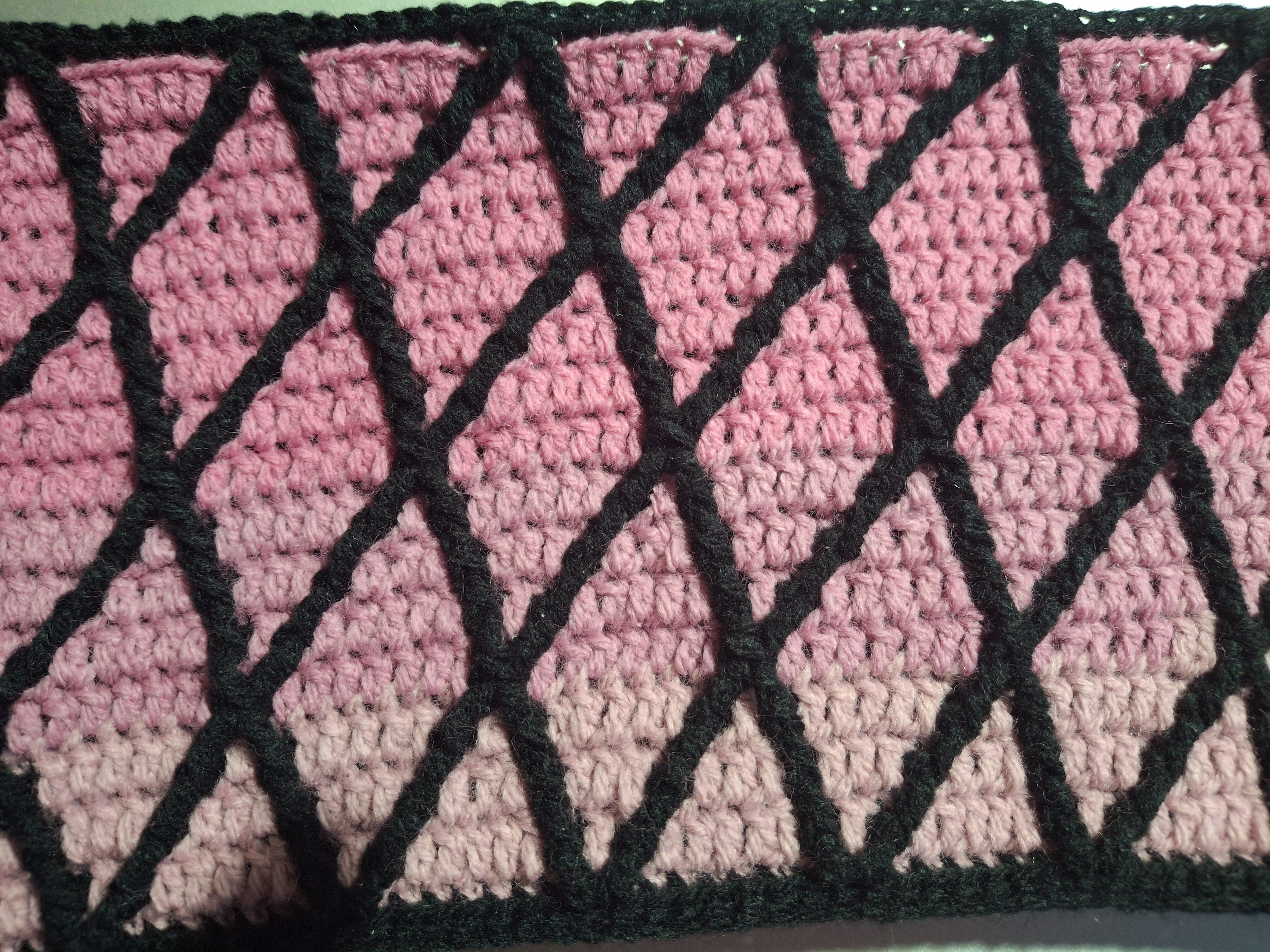 Donna's Diamond neckwarmer/cowl